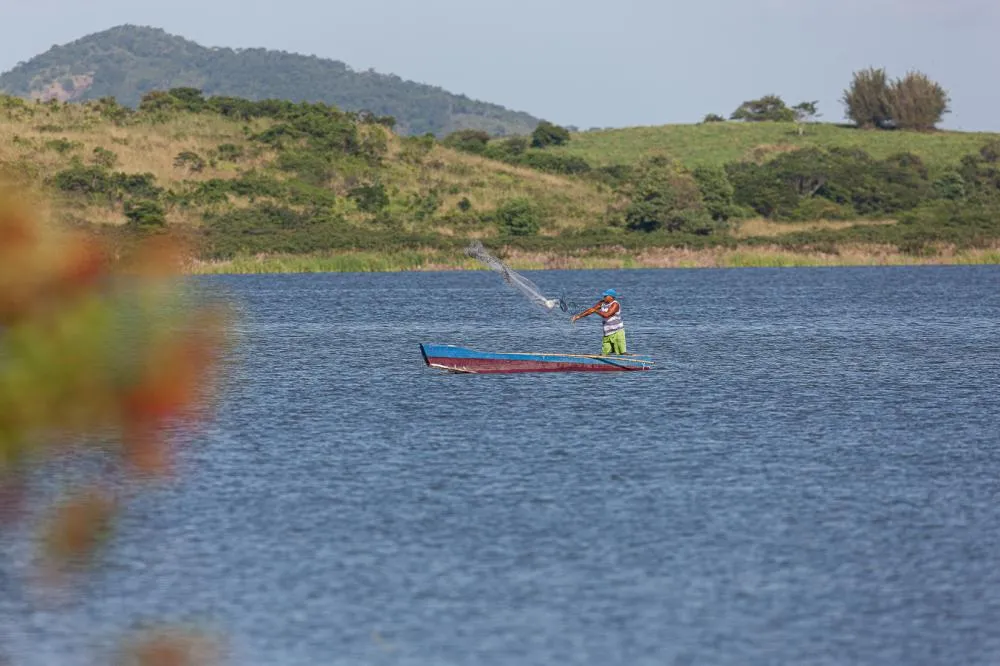 Macaé abre inscrições para programa que garante renda a trabalhadores da pesca durante o Defeso de 2027